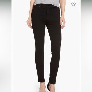 AG Jeans Farrah Ankle High-Rise Skinny Jeans in Black